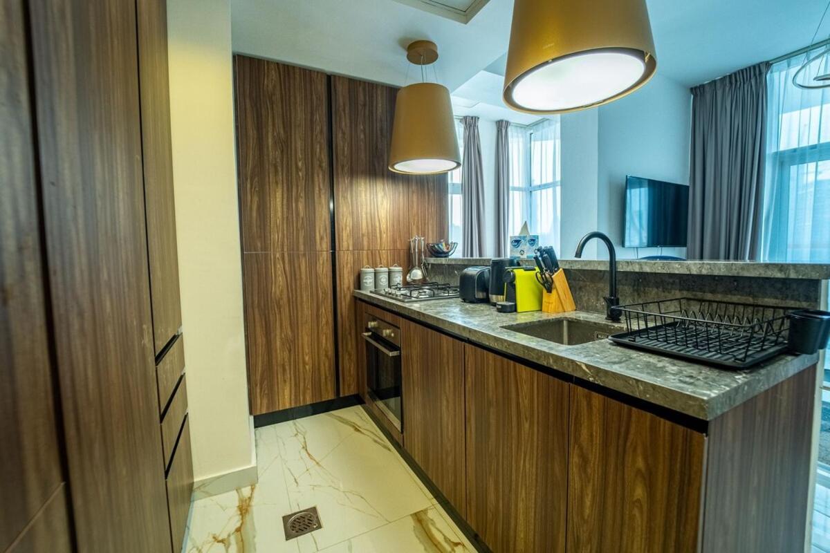 Aws Holiday Homes - Luxurious 2Br In Business Bay Dubai Luaran gambar