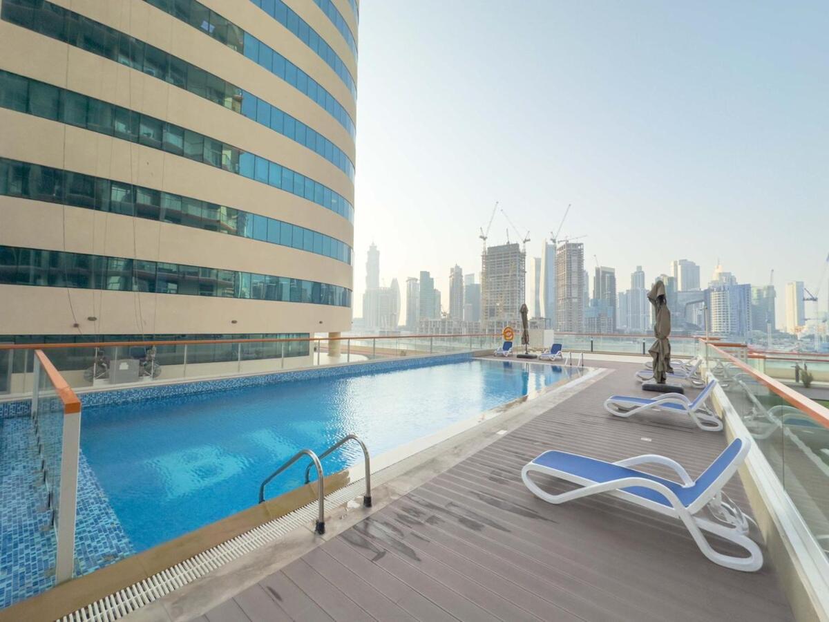 Aws Holiday Homes - Luxurious 2Br In Business Bay Dubai Luaran gambar